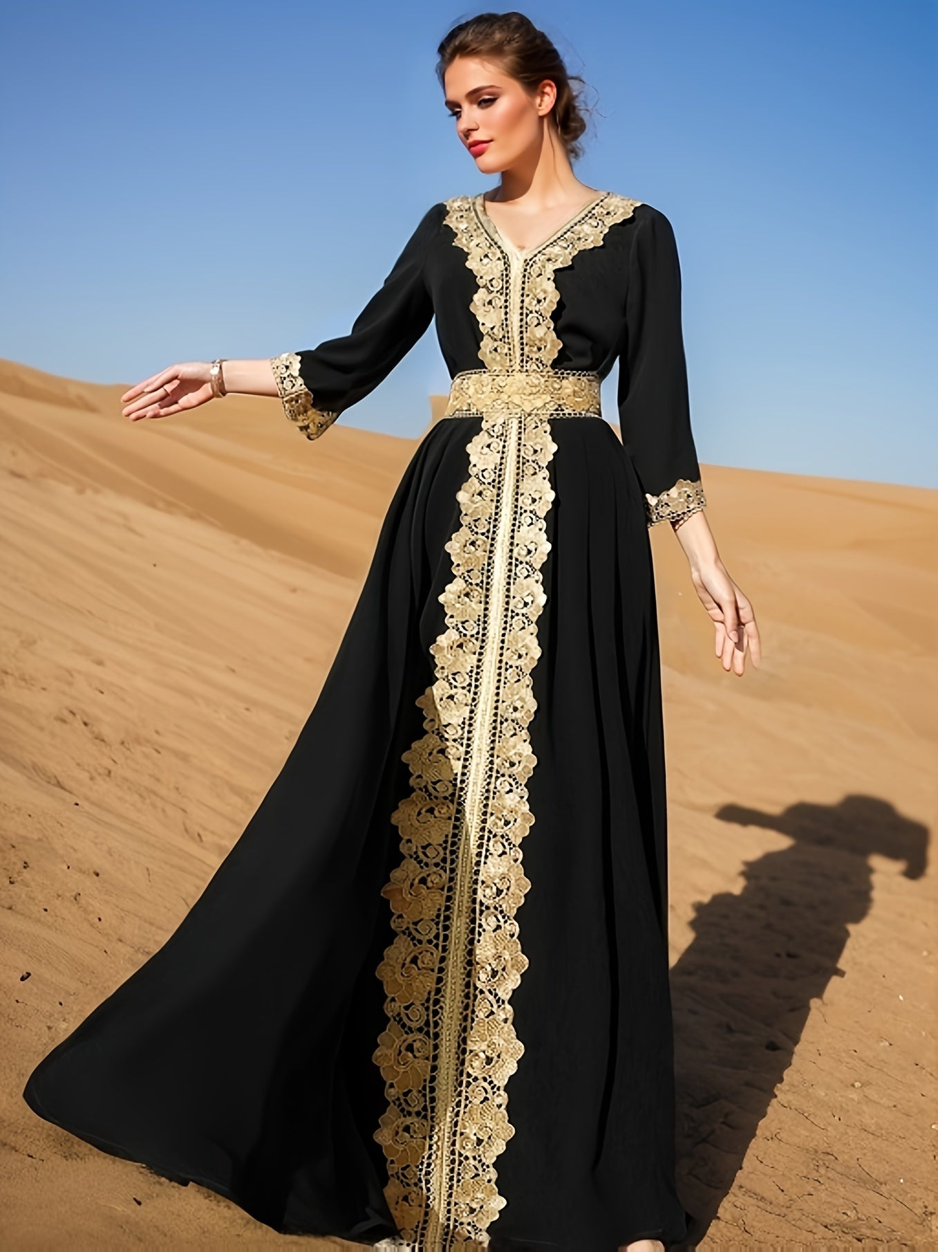 Robe caftan avec ceinture Brodée Doré